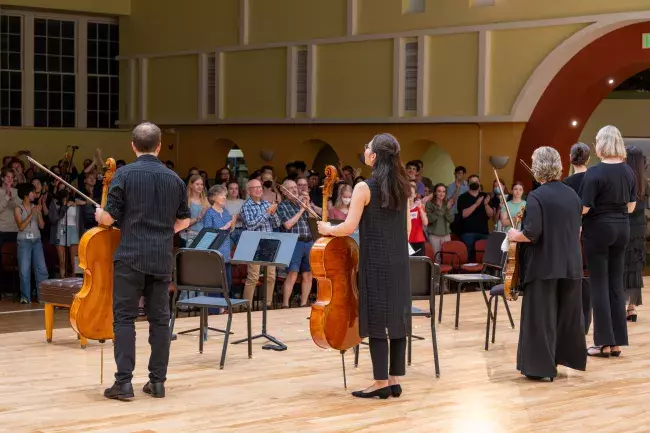 faculty bowing by eric berlin